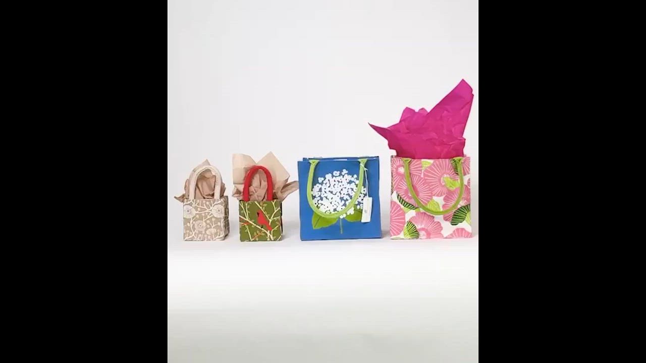 Cardinal & Tree Reusable Itsy Bitsy Gift Bag 1