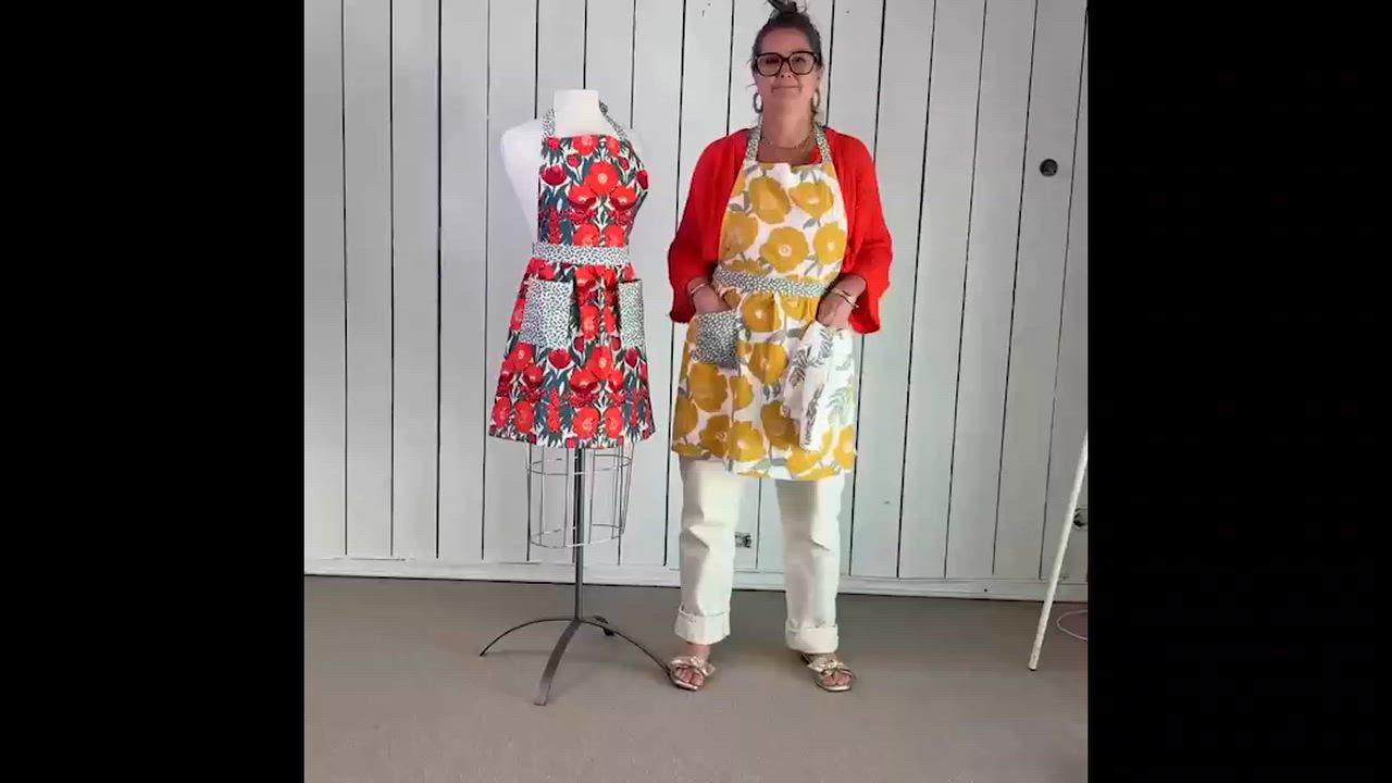 Icelandic Poppies Apron 1